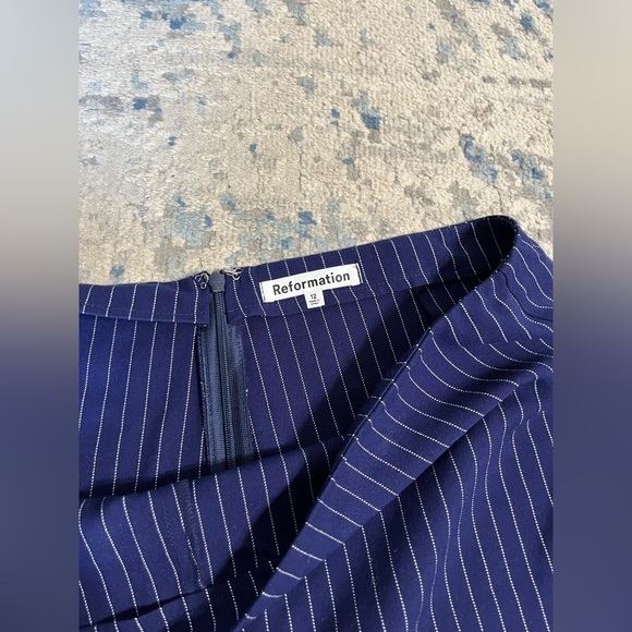 Reformation pin stripe pull on wide leg pant trouser size 12 - Picture 5 of 7